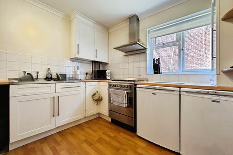 1 bedroom apartment for sale, Savill Way, Marlow