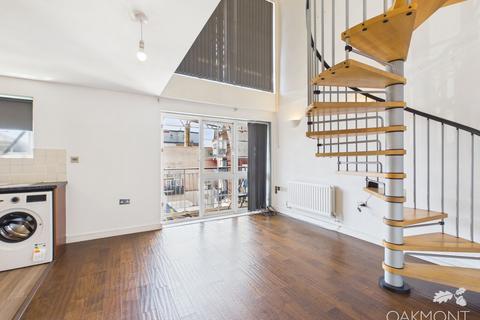 2 bedroom apartment to rent, Amber Court, High Street, Romford