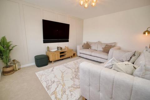 4 bedroom detached house for sale, Campbell Close, Coventry