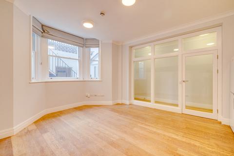 Castletown Road, West Kensington, London, W14
