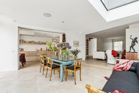 3 bedroom terraced house to rent, Oliphant Street, London, W10