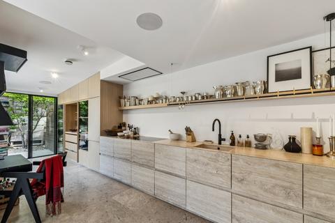 3 bedroom terraced house to rent, Oliphant Street, London, W10