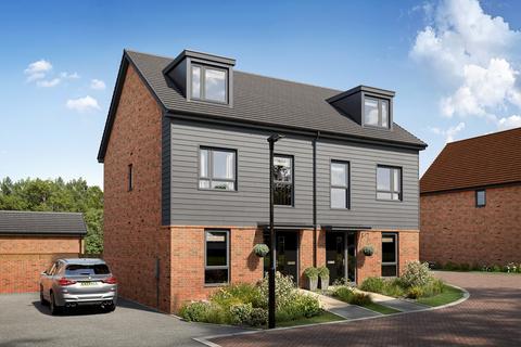 3 bedroom semi-detached house for sale, The Owlton - Plot 104 at Valley Park, Valley Park, Eskdale Drive OX11