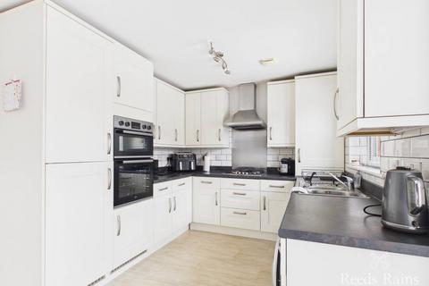 3 bedroom semi-detached house for sale, Jocelyn Way, North Yorkshire TS5