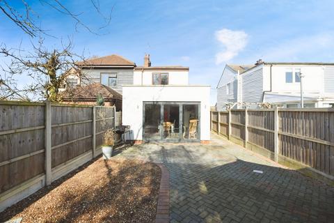 2 bedroom semi-detached house for sale, Colchester Road, Coggeshall, Colchester