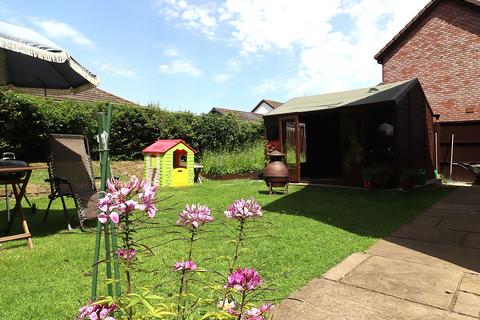 2 bedroom semi-detached house for sale, Honeyfields, Tarporley