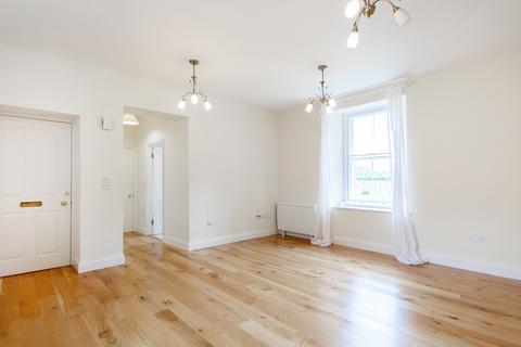 1 bedroom apartment to rent, Astrop Park, near Kings Sutton
