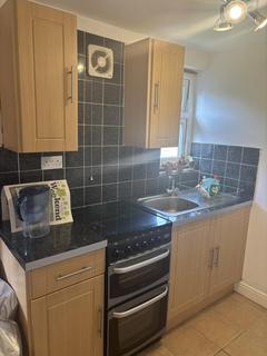 1 bedroom maisonette to rent, Kingsley Road Hounslow TW3