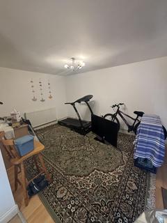 1 bedroom maisonette to rent, Kingsley Road Hounslow TW3
