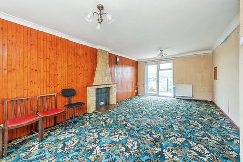3 bedroom semi-detached house for sale, Parklands Walk, Huddersfield, HD8