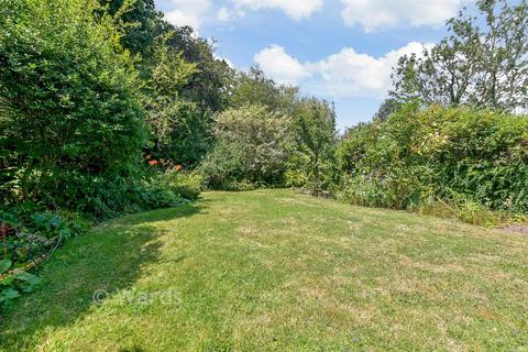 4 bedroom detached house for sale, Rogersmead, Tenterden, Kent