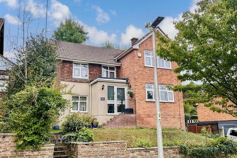 3 bedroom detached house for sale, Sherwood Avenue, Chatham ME5