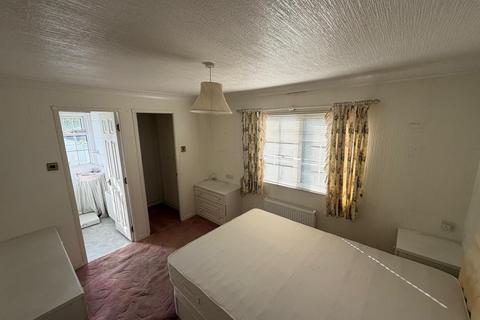 2 bedroom park home for sale, Albrighton Wolverhampton