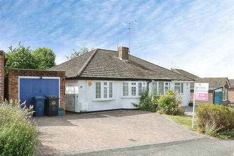 2 bedroom semi-detached bungalow for sale, Nalders Road, Chesham