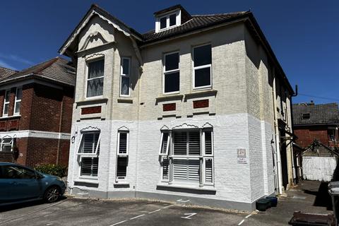 1 bedroom apartment to rent, Hamilton Road, Boscombe