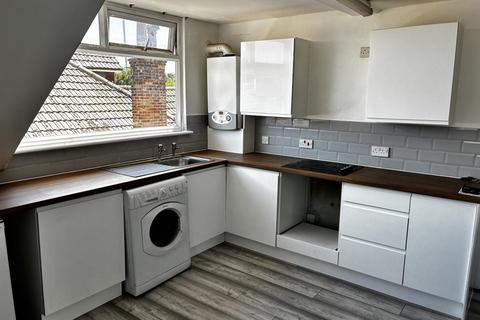1 bedroom apartment to rent, Hamilton Road, Boscombe
