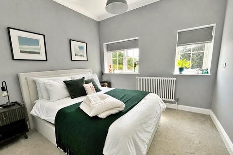 2 bedroom apartment for sale, Nea Road, Highcliffe, Christchurch, Dorset, BH23