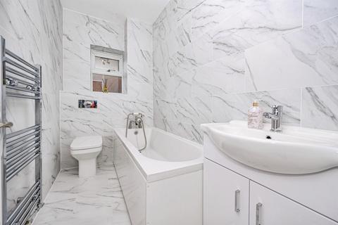 5 bedroom detached house for sale, Tudor Manor Gardens, WATFORD