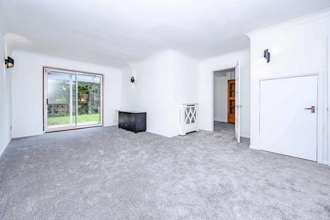5 bedroom detached house for sale, Tudor Manor Gardens, WATFORD