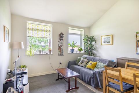 2 bedroom apartment for sale, Amy Johnson Way, York