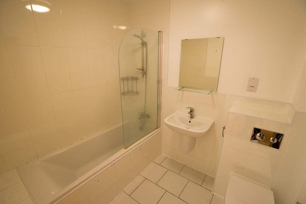 Apartment in Leicester, St Matthew's - View 2