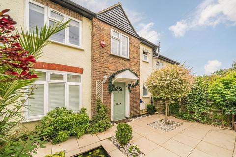Hill Crescent, Surbiton KT5