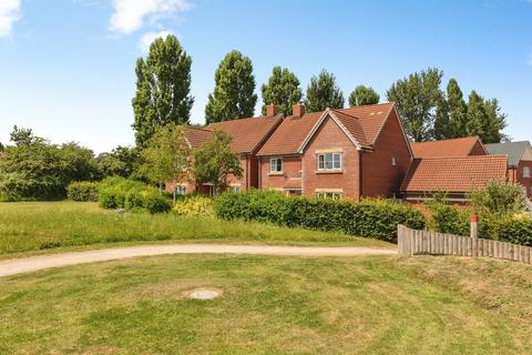 4 bedroom detached house for sale, Kestrel Road, Charfield, WOTTON-UNDER-EDGE