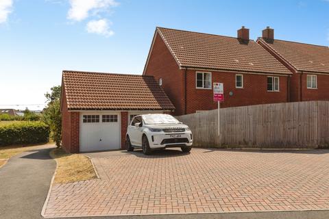 4 bedroom detached house for sale, Kestrel Road, Charfield, WOTTON-UNDER-EDGE