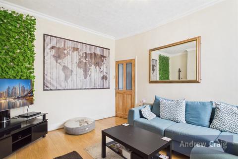 3 bedroom flat for sale, Burnham Street, South Shields