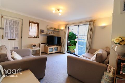 undefined, Macbeth Court, Bracknell