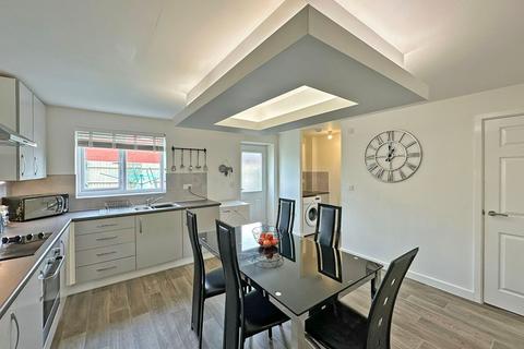 3 bedroom semi-detached house for sale, Foxglove Way, Himley, DY3