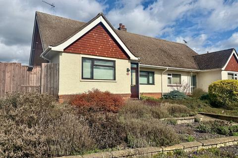 3 bedroom bungalow for sale, Dorchester Road, Ipswich IP3