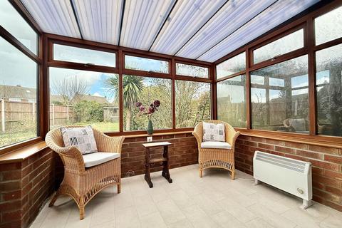 3 bedroom bungalow for sale, Dorchester Road, Ipswich IP3