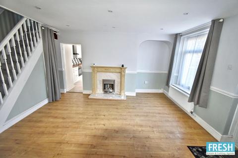 3 bedroom end of terrace house for sale, Fullers Row, Swansea, SA1