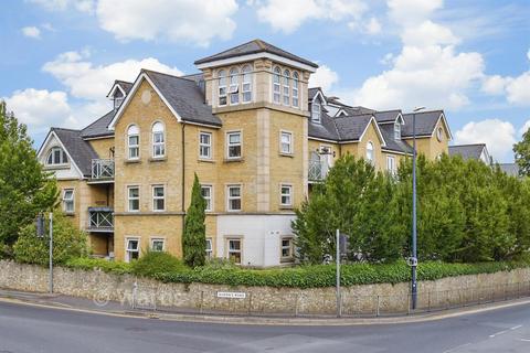 2 bedroom flat for sale, Queensgate, Maidstone ME16