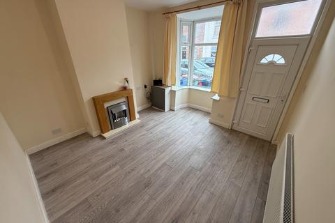 2 bedroom terraced house to rent, All Saints Road, Burton-On-Trent, DE14
