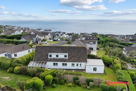 4 bedroom detached bungalow for sale, 14 Links View, Onchan, Isle of Man