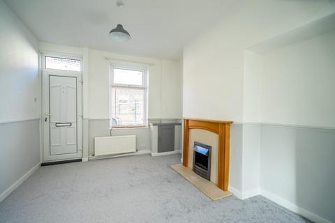 2 bedroom terraced house to rent, Nelson Street, York, YO31 8NJ