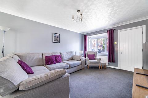 3 bedroom semi-detached house for sale, Oakley Close, Annitsford, Cramlington, NE23