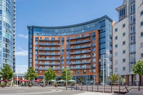 2 bed flat/apartment for rent in The Crescent, Portsmouth PO1