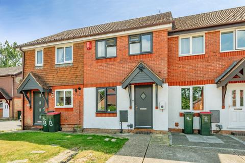 2 bedroom terraced house for sale, Berkeley Close, Crawley