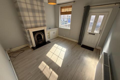 3 bedroom terraced house to rent, Spring Terrace Road, Burton-On-Trent, DE15