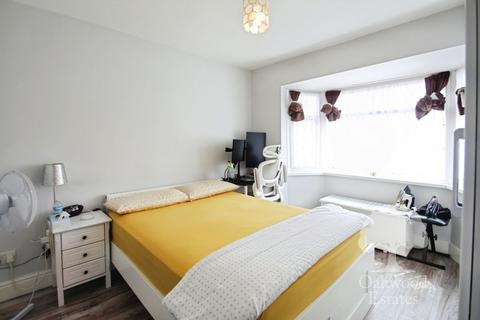 4 bedroom terraced house to rent,  Berkeley Road, Uxbridge UB10