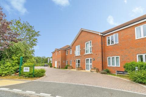 1 bedroom flat for sale, Barnsdale Drive, Westcroft, Milton Keynes, Buckinghamshire, MK4