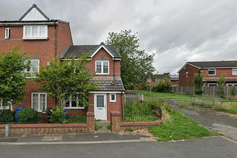 3 bedroom end of terrace house to rent, Moston Lane, Manchester