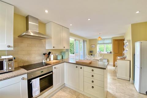 2 bedroom detached house to rent, Burneston Village, Burneston