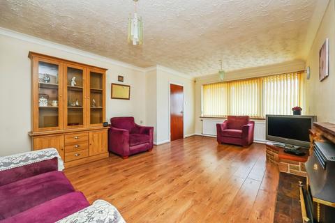 3 bedroom bungalow for sale, Stanthorne Close, Silverdale, Nottingham, NG11