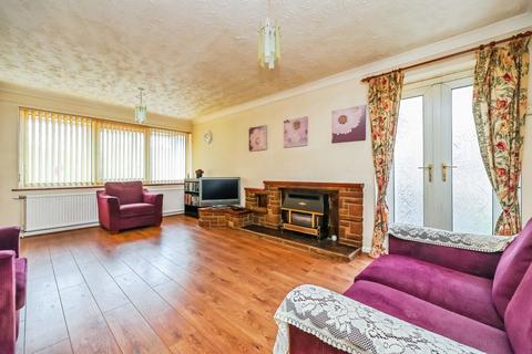 3 bedroom bungalow for sale, Stanthorne Close, Silverdale, Nottingham, NG11