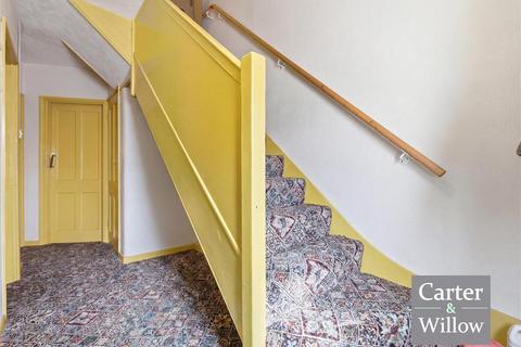 3 bedroom terraced house for sale, Ellerton Road, Dagenham, Essex
