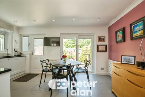 3 bedroom semi-detached house for sale, Shetland Close, St. Julians, Newport